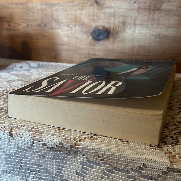 The Savior, Faye Snowden - Picture 5 of 5